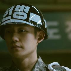D.P：逃兵追缉令 第二季 - w132t6P7BE3wZdsA4xd8k1G5JwS.jpg